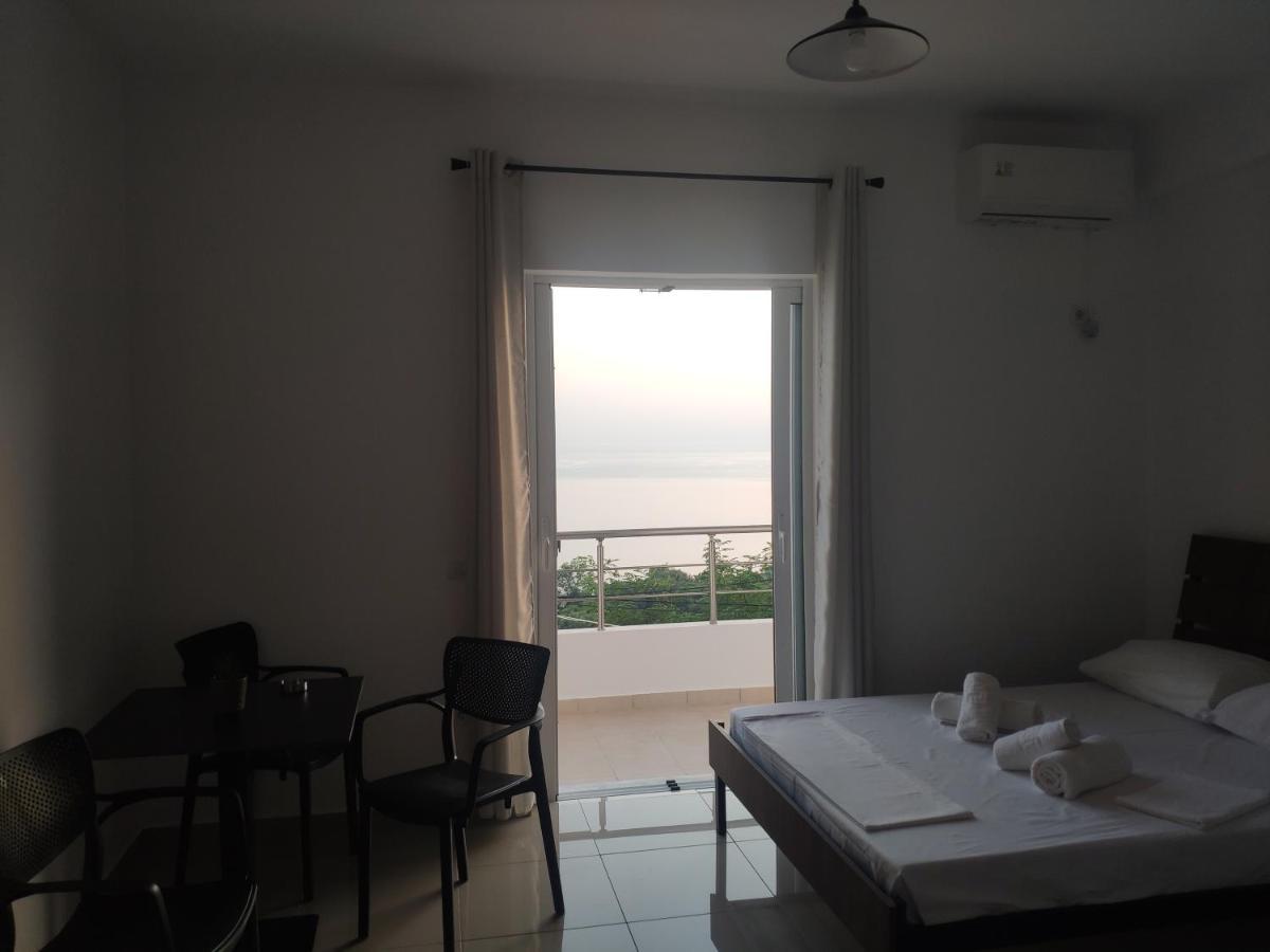 Kolagji Rooms Lukove Exterior photo