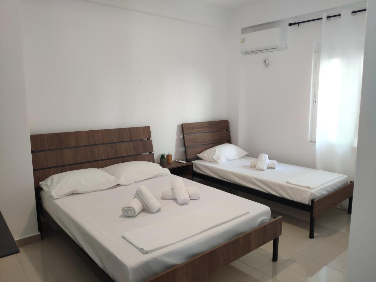 Kolagji Rooms Lukove Exterior photo